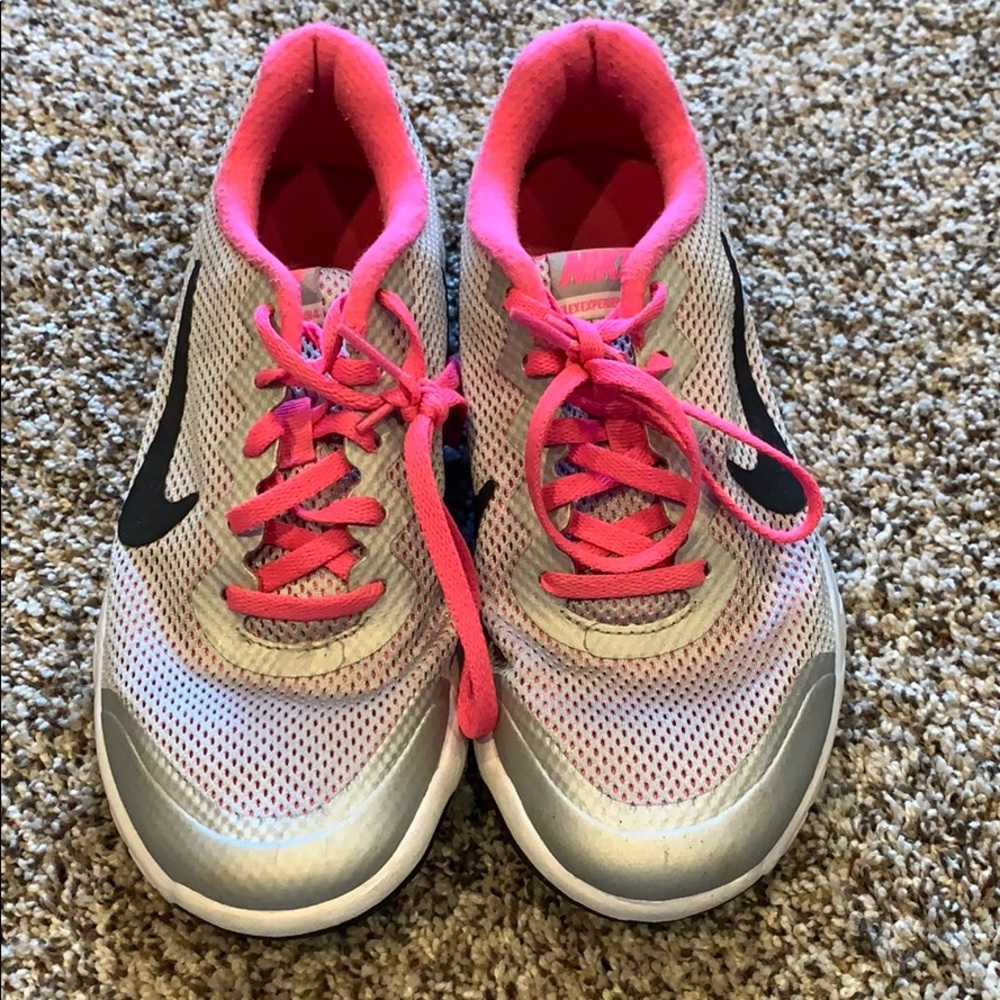 Nike flex experience shoes 5Y 6.5 pink silver